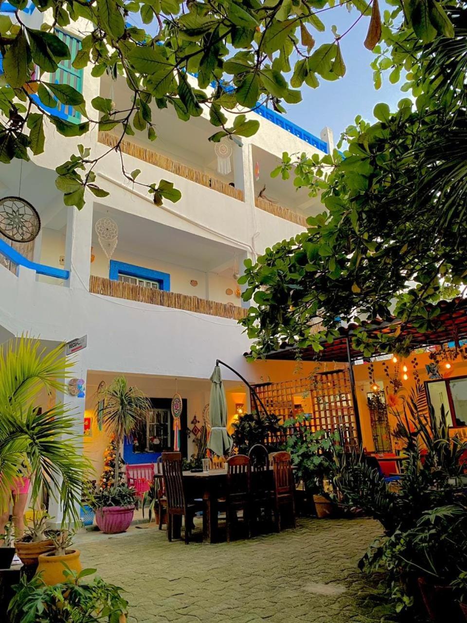 Hotel Gutierrez 塞莱斯通 外观 照片
